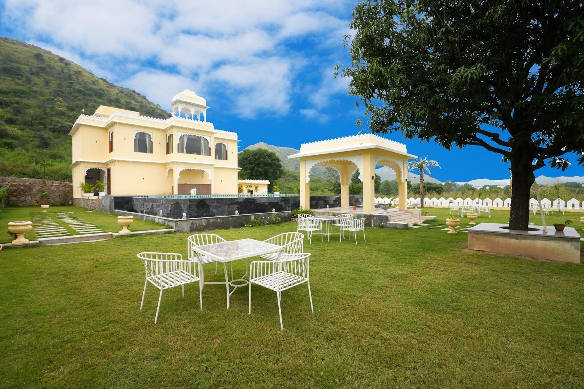 Maangarh Resorts Udaipur Exterior foto
