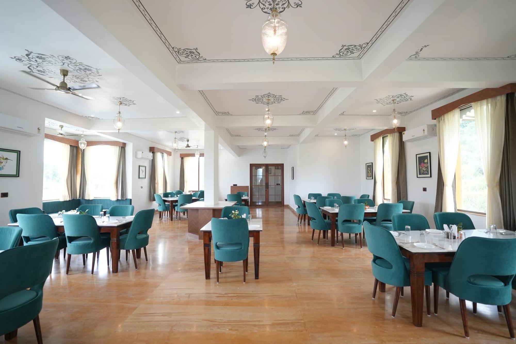 Maangarh Resorts Udaipur Exterior foto